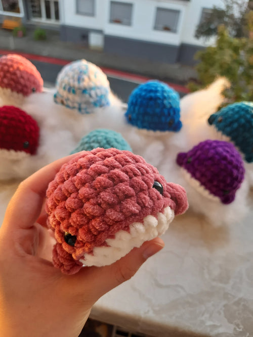 Crocheted Whale Anti-Stress Ball – Soft Handmade Plush Toy
